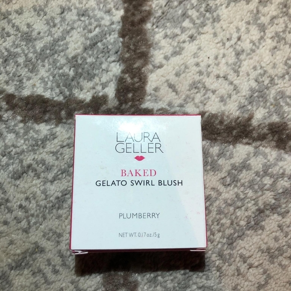 Different Makeup Unopened - Picture 10 of 12